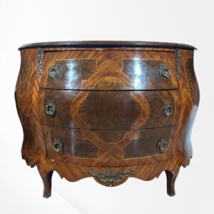 Cómoda marquetería