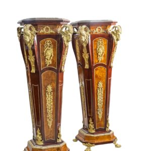 Pedestales estilo imperio de madera y bronces